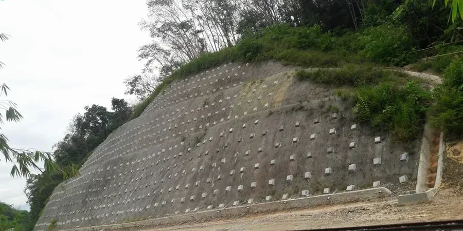 Imagem ilustrativa de Projeto de estabilização de taludes em Betim